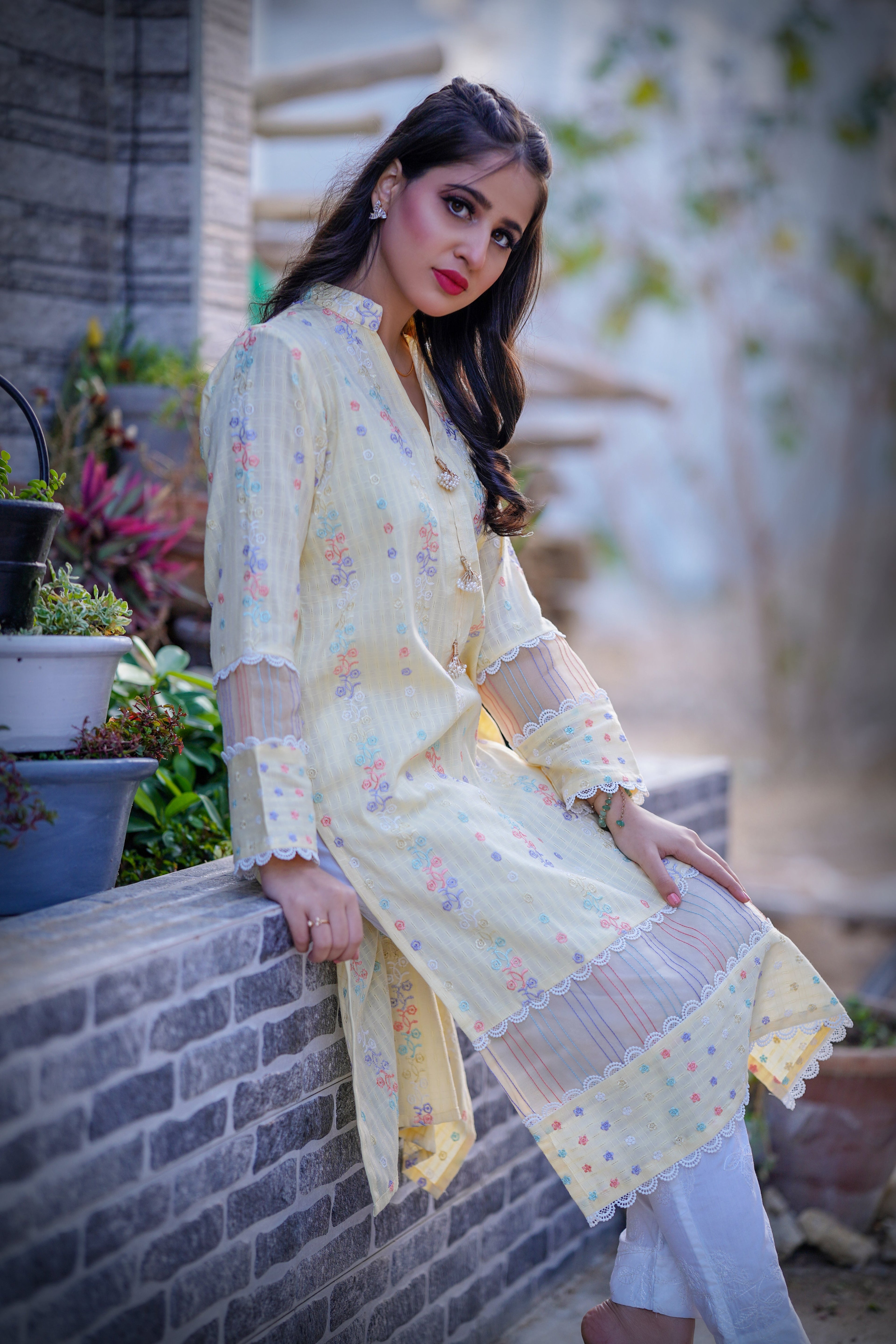 SOCIAL