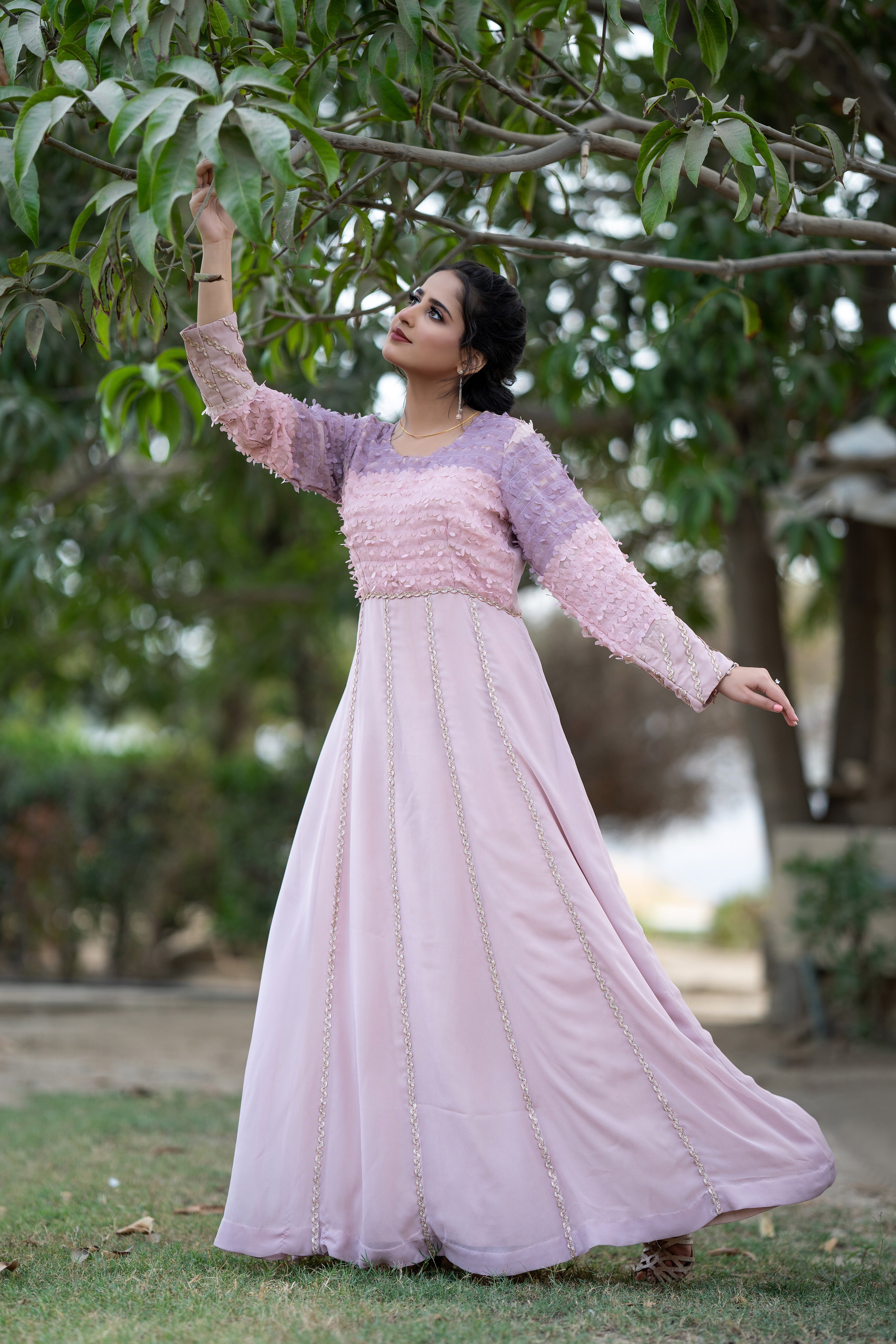 GOWN