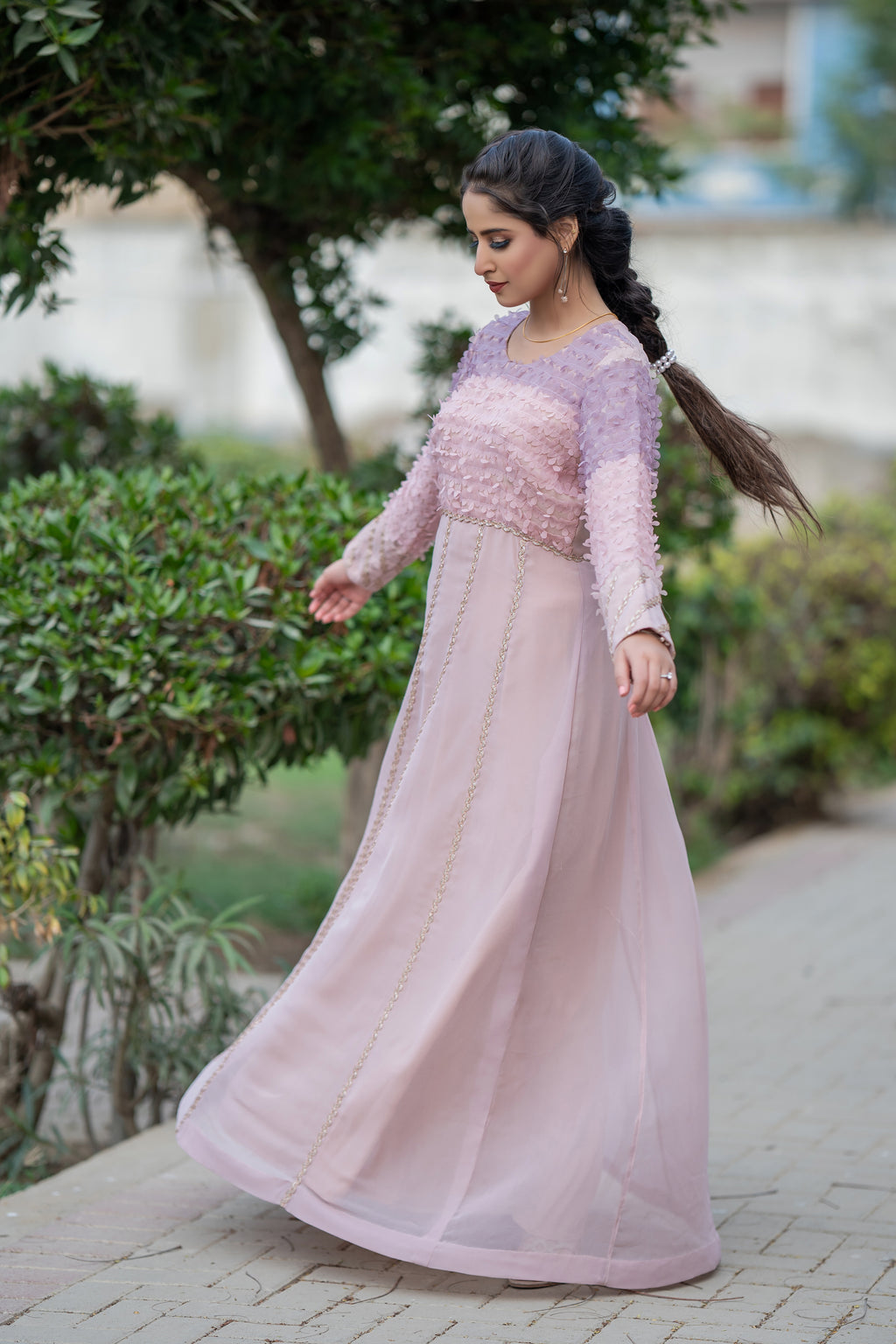 GOWN